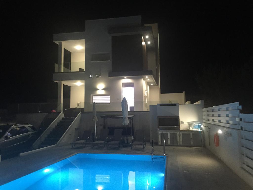 Villa Spathele باراليمني المظهر الخارجي الصورة